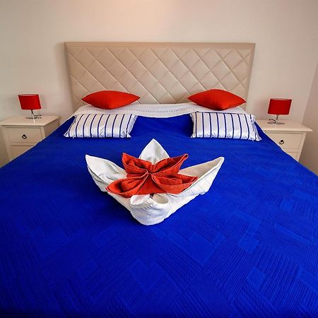 Sandy Beach Apartments Duće Rum bild